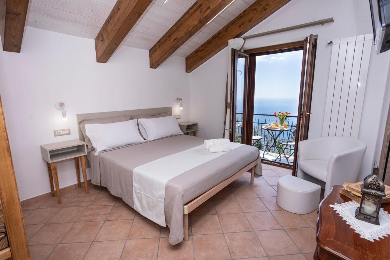 Agriturismo Punta San Lazzaro Agerola Eksteriør billede