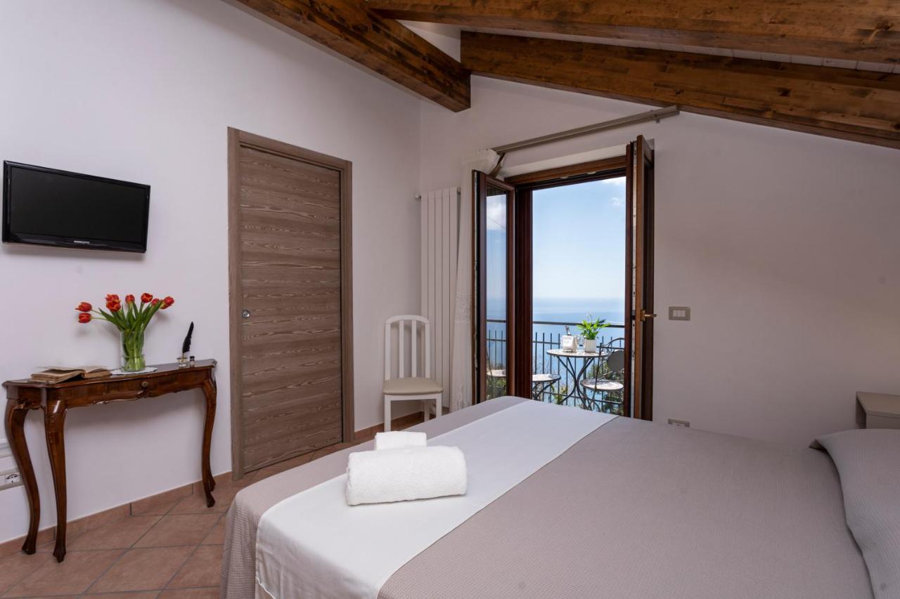Agriturismo Punta San Lazzaro Agerola Eksteriør billede